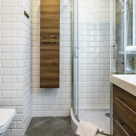 Rent Like - Szymoszkowa Ii *